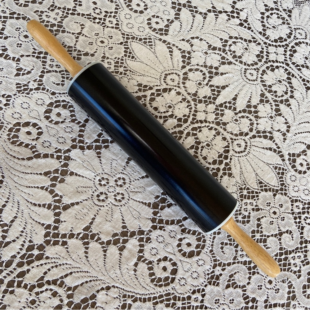 Wood Handle, Black Carbon Steel, Non-Stick Professional Rolling Pin - 10” Barrel